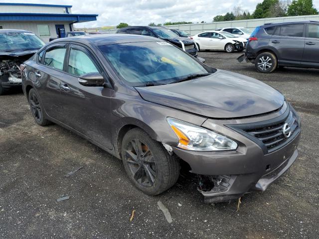 NISSAN ALTIMA 2.5 2015 with VIN 1N4AL3AP8FC597615 - Photo from auction
