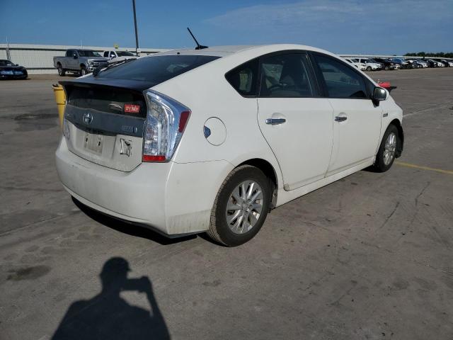 Photo 4 from auction – 2014 TOYOTA PRIUS PLUG with VIN JTDKN3DP8E3058818