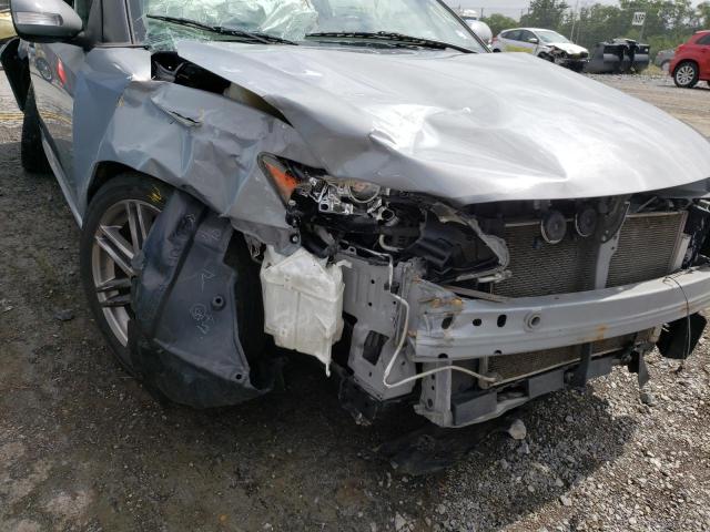 Photo 9 from auction – 2012 TOYOTA SCION with VIN JTKJF5C72C3023719