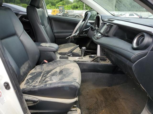 Photo 5 from auction – 2016 TOYOTA RAV4 LIMIT with VIN JTMDFREV8GD190299
