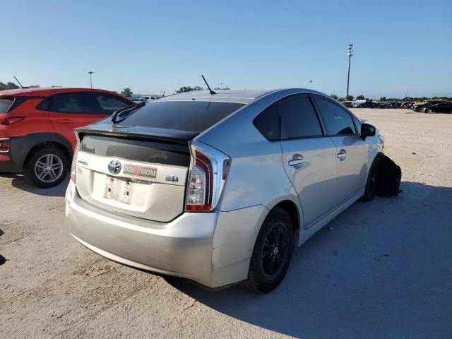 Photo 4 from auction – 2014 TOYOTA PRIUS with VIN JTDKN3DU2E1767360