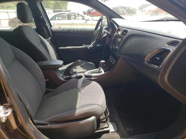 Photo 5 from auction – 2012 CHRYSLER 200 TOURIN with VIN 1C3CCBBB2CN213400