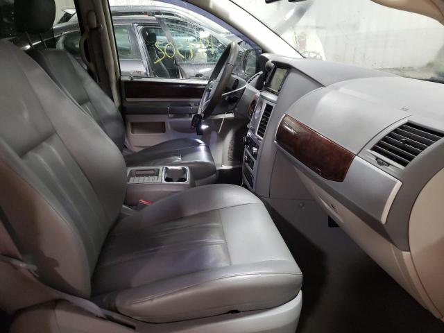 Photo 5 from auction – 2009 CHRYSLER TOWN & COU with VIN 2A8HR54119R640397
