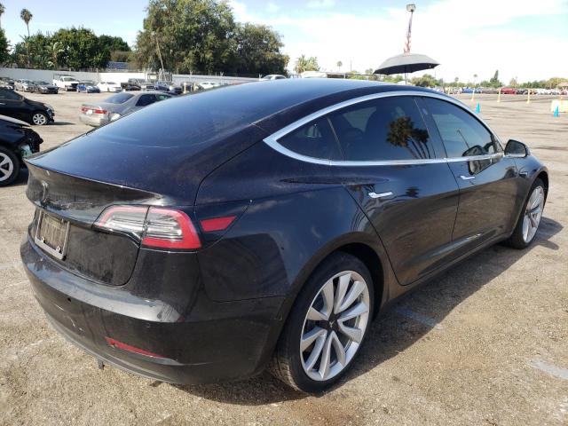 Photo 4 from auction – 2018 TESLA MODEL 3 with VIN 5YJ3E1EA4JF071209