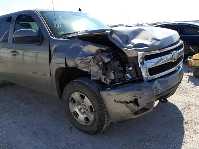 Photo 9 from auction – 2007 CHEVROLET SILVERADO with VIN 2GCEK13M171522090