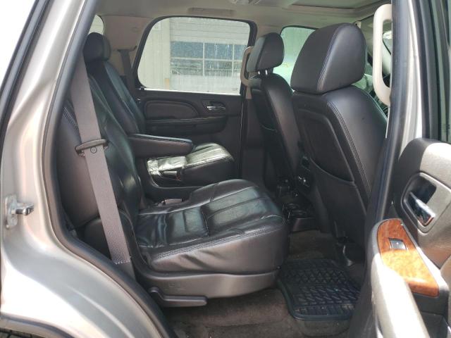 Photo 6 from auction – 2007 GMC YUKON with VIN 1GKFK13047J376053