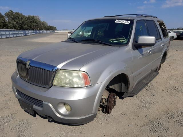 Photo 2 from auction – 2003 LINCOLN NAVIGATOR with VIN 5LMFU28R83LJ02915