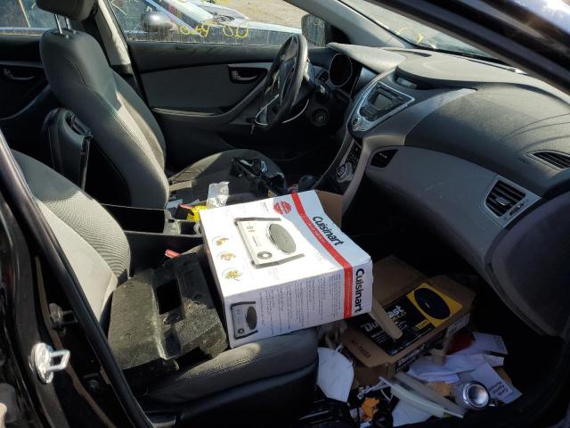 Photo 5 from auction – 2012 HYUNDAI ELANTRA GL with VIN 5NPDH4AE2CH109563