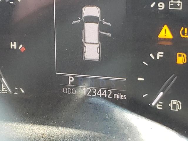 Photo 8 from auction – 2019 TOYOTA TUNDRA DOU with VIN 5TFUM5F18KX080273