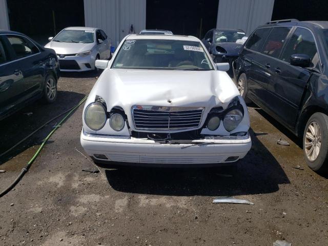 Photo 9 from auction – 1999 MERCEDES-BENZ E 320 with VIN WDBJF65H4XA916915
