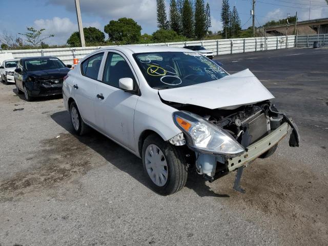 NISSAN VERSA S 2017 with VIN 3N1CN7AP8HL860524 - Photo from auction