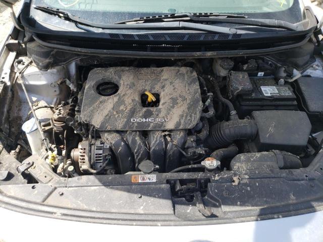 Photo 7 from auction – 2017 KIA FORTE LX with VIN 3KPFK4A75HE149191