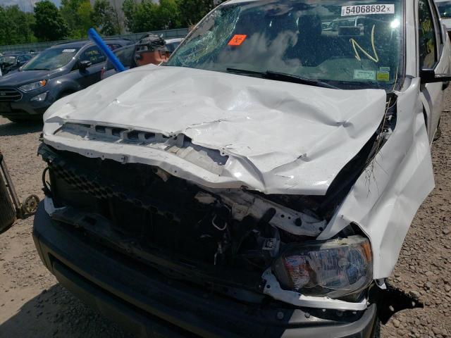 Photo 9 from auction – 2019 TOYOTA TUNDRA DOU with VIN 5TFUM5F18KX080273