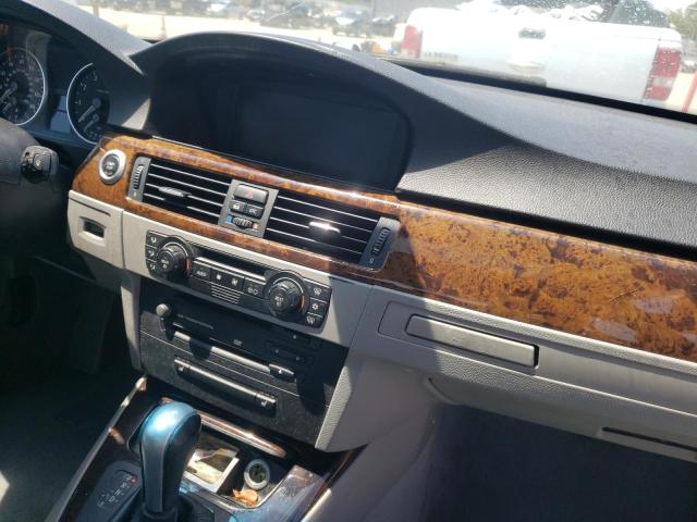 Photo 9 from auction – 2006 BMW 330 I with VIN WBAVB33506KR79358