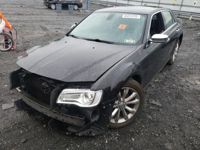 Photo 2 from auction – 2018 CHRYSLER 300 LIMITE with VIN 2C3CCAKG7JH165131