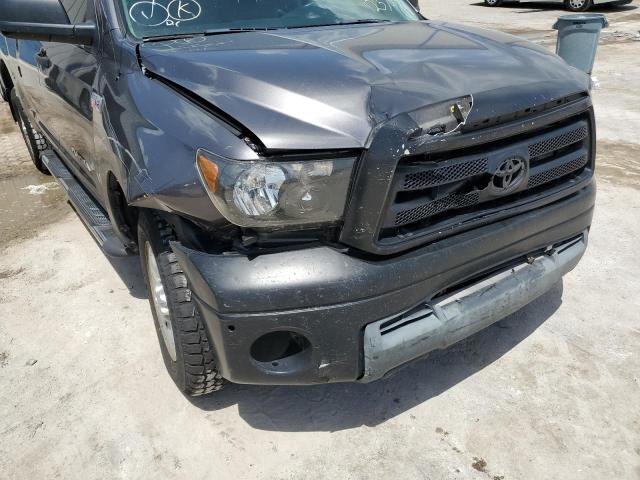Photo 9 from auction – 2012 TOYOTA TUNDRA with VIN 5TFRY5F1XCX123703
