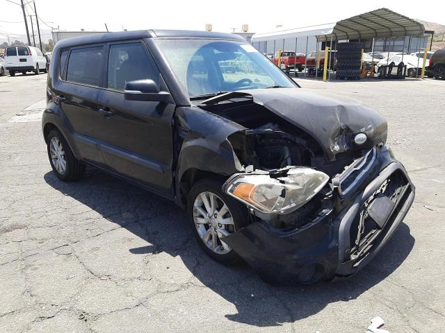 KIA SOUL + 2013 con VIN KNDJT2A63D7589858 - Foto de la subasta