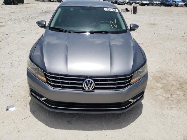 Photo 9 from auction – 2016 VOLKSWAGEN PASSAT S with VIN 1VWAS7A31GC013345