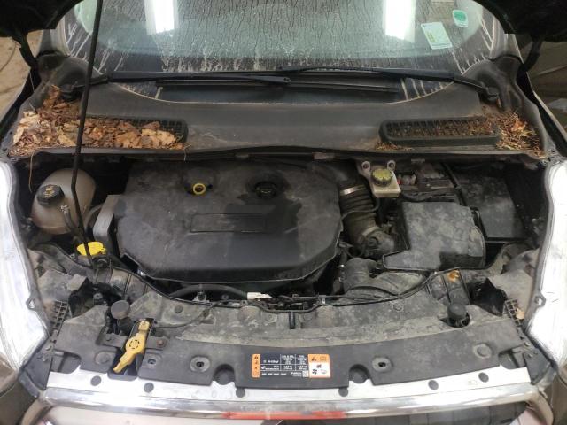 Photo 7 from auction – 2017 FORD ESCAPE SE with VIN 1FMCU9G96HUA29318