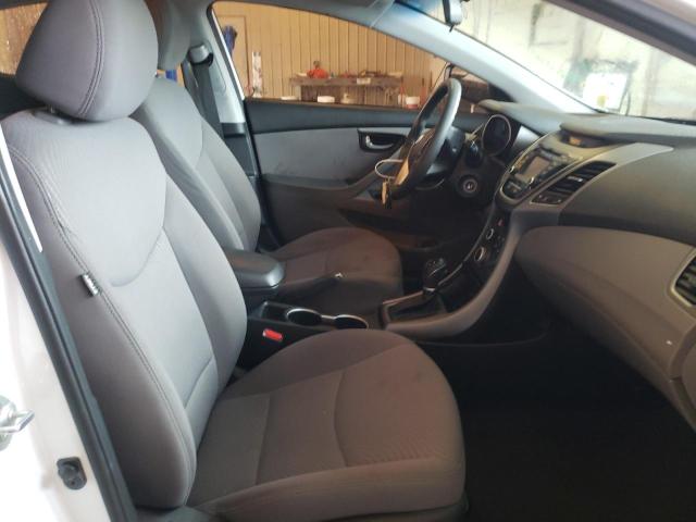 Photo 5 from auction – 2016 HYUNDAI ELANTRA SE with VIN 5NPDH4AE3GH769097