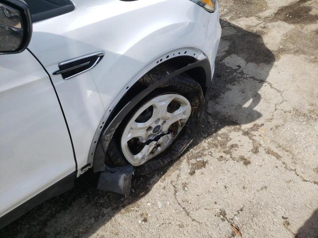 Photo 9 from auction – 2017 FORD ESCAPE S with VIN 1FMCU0F74HUE02044