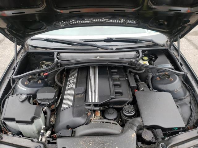 Photo 7 from auction – 2004 BMW 325 XI with VIN WBAEU33424PR13007