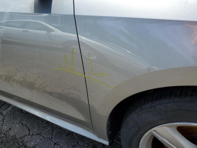 Photo 9 from auction – 2012 VOLKSWAGEN PASSAT SE with VIN 1VWBP7A34CC098701