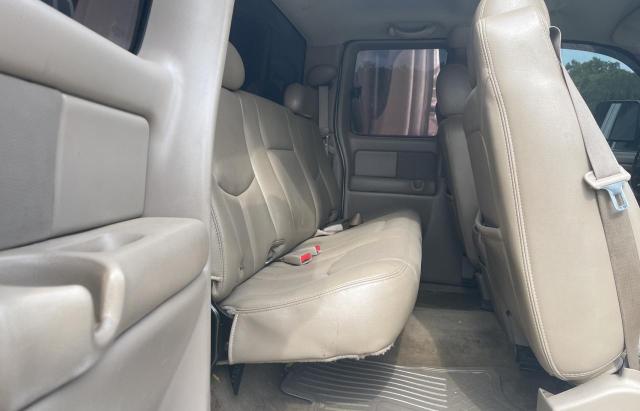 Photo 6 from auction – 2005 CHEVROLET SILVERADO with VIN 1GCHK29205E101465