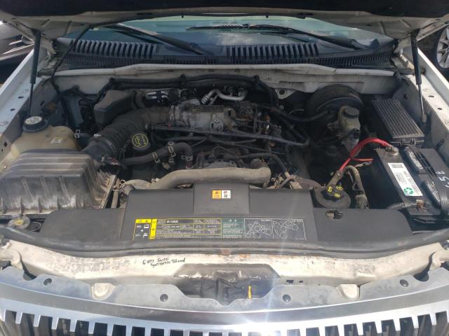 Photo 7 from auction – 2004 MERCURY MOUNTAINEE with VIN 4M2ZU86W84UJ03911