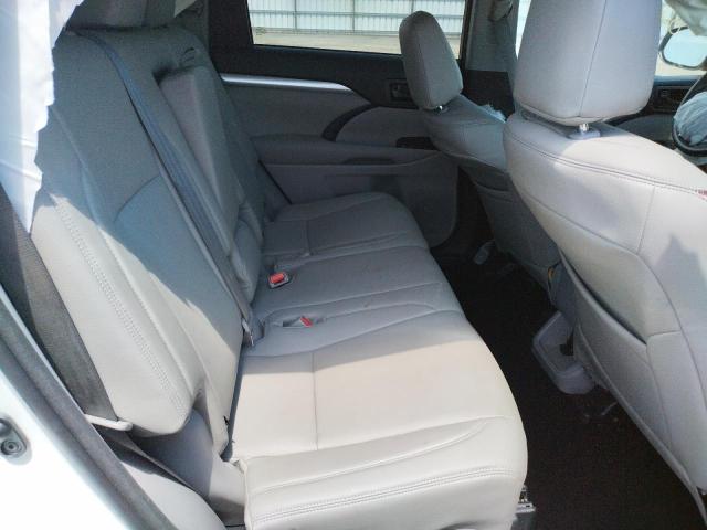 Photo 6 from auction – 2016 TOYOTA HIGHLANDER with VIN 5TDZARFH2GS022210