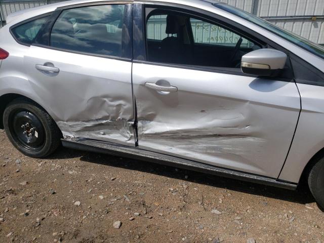 Photo 9 from auction – 2016 FORD FOCUS SE with VIN 1FADP3K22GL264297