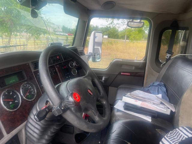 Photo 9 from auction – 2012 KENWORTH CONSTRUCTI with VIN 2NKHHM6X6CM316399