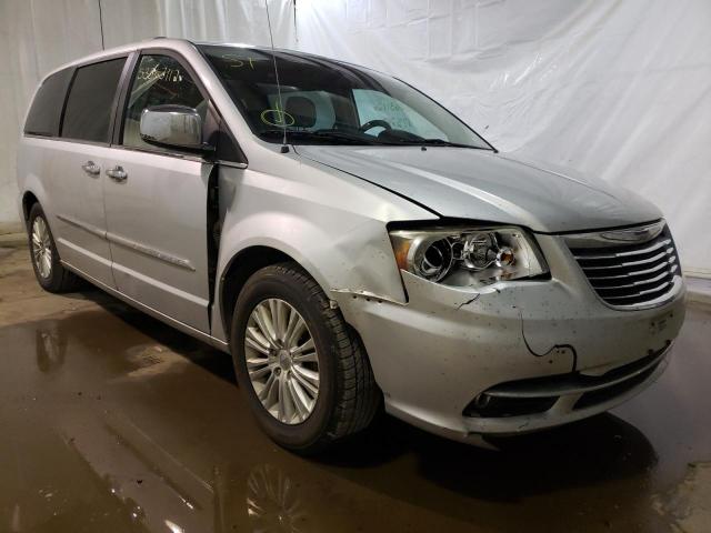 CHRYSLER TOWN & COU 2012 with VIN 2C4RC1GG2CR339246 - Photo from auction