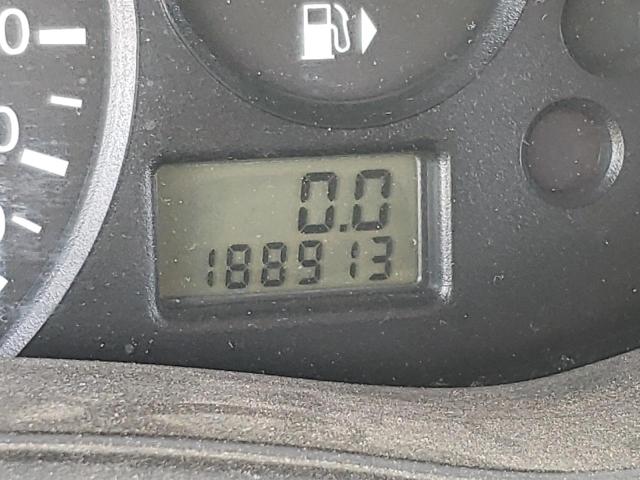 Photo 8 from auction – 2001 FORD FOCUS LX with VIN 1FAFP33P71W332814
