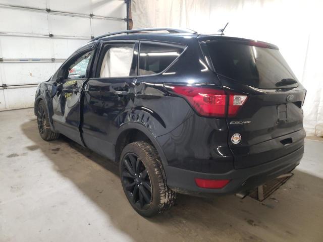 Photo 3 from auction – 2019 FORD ESCAPE SE with VIN 1FMCU9GD8KUA81691