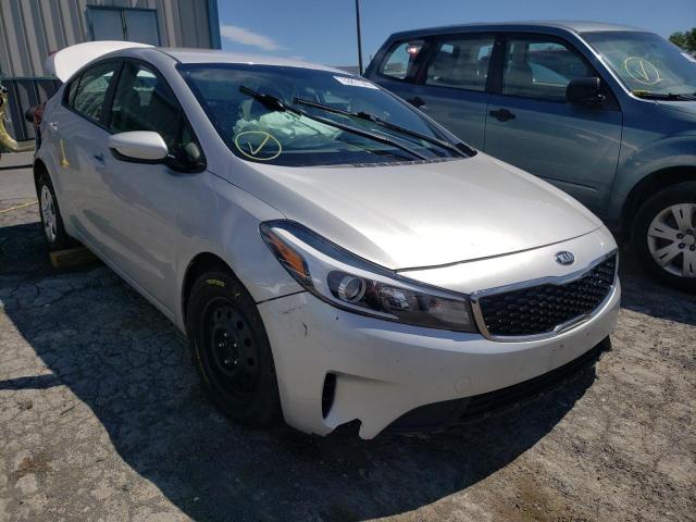 KIA FORTE LX 2017 con VIN 3KPFL4A74HE084170 - Foto de la subasta