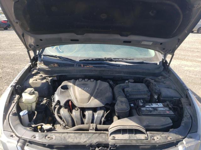 Photo 7 from auction – 2013 HYUNDAI SONATA SE with VIN 5NPEC4AC8DH656999