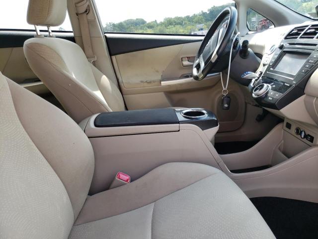 Photo 5 from auction – 2013 TOYOTA PRIUS V with VIN JTDZN3EU1D3277718