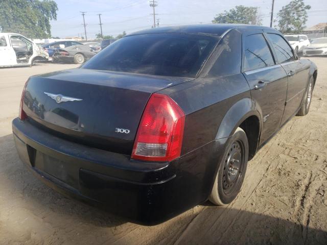 Photo 4 from auction – 2006 CHRYSLER 300 with VIN 2C3KA43R76H494907