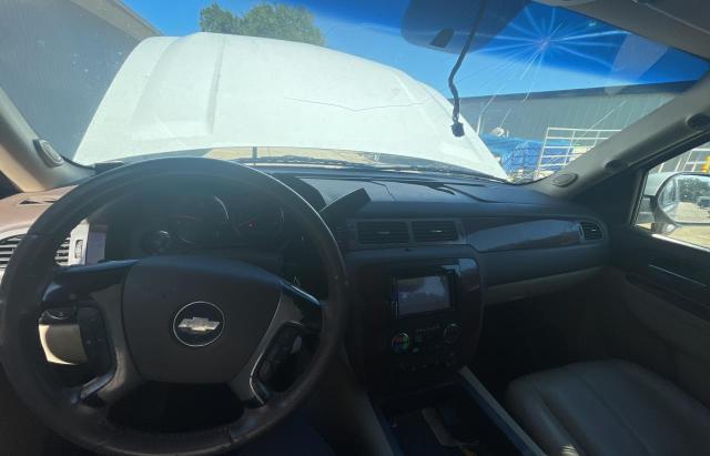 Photo 9 from auction – 2010 CHEVROLET TAHOE K150 with VIN 1GNUKBE01AR188239