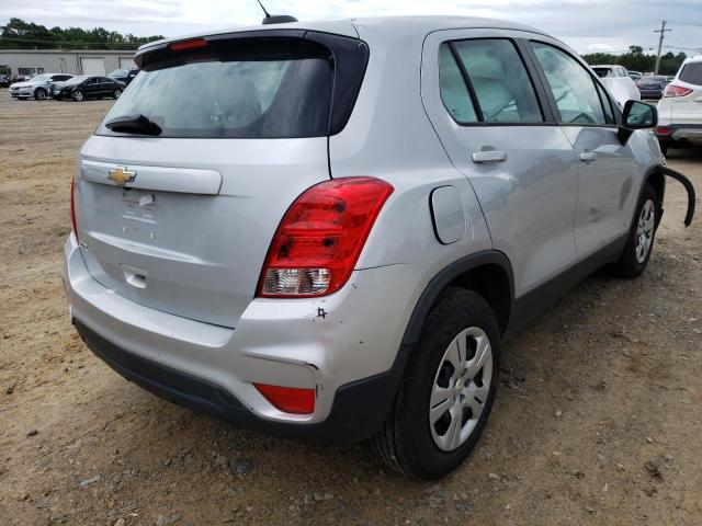 Photo 4 from auction – 2018 CHEVROLET TRAX LS with VIN 3GNCJKSB5JL247935
