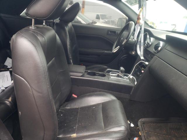 Photo 5 from auction – 2005 FORD MUSTANG with VIN 1ZVFT84N655228663