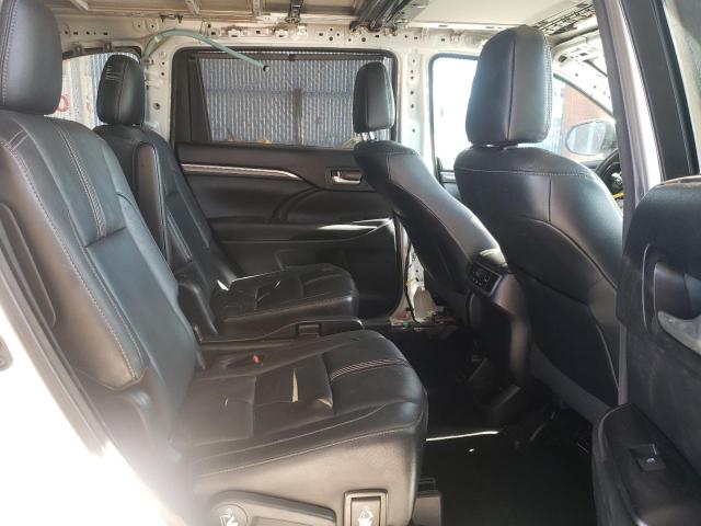 Photo 6 from auction – 2018 TOYOTA HIGHLANDER with VIN 5TDKZRFH7JS528391