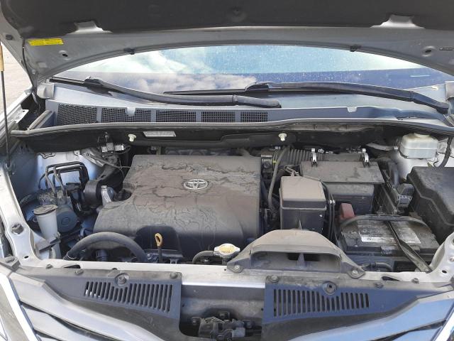 Photo 7 from auction – 2012 TOYOTA SIENNA XLE with VIN 5TDYK3DC7CS274400
