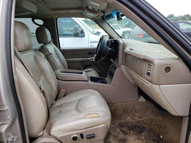 Photo 5 from auction – 2005 CHEVROLET SUBURBAN K with VIN 3GNFK16Z25G277002