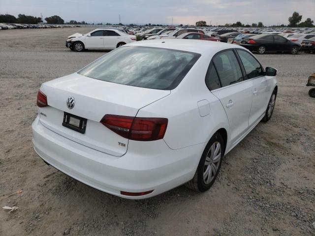 Photo 4 from auction – 2017 VOLKSWAGEN JETTA S with VIN 3VW2B7AJ2HM306030