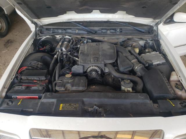 Photo 7 from auction – 2007 MERCURY GRAND MARQ with VIN 2MEFM75V97X629049