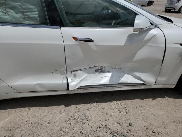Photo 9 from auction – 2016 TESLA MODEL S with VIN 5YJSA1E17GF173961