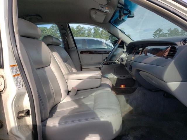 Photo 5 from auction – 2001 LINCOLN TOWN CAR with VIN 1LNHM83W91Y640583