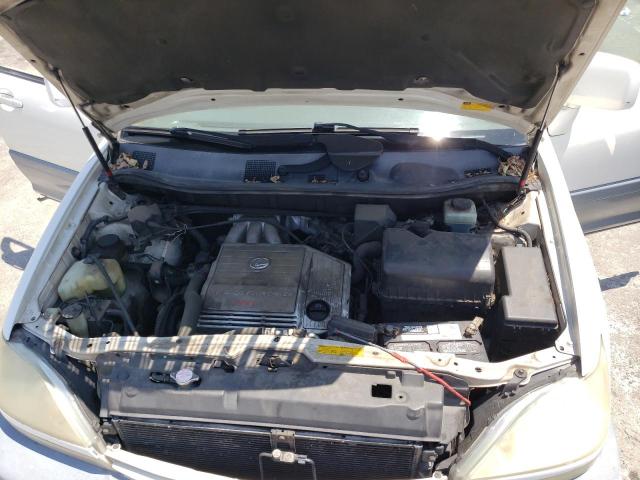 Photo 7 from auction – 2001 LEXUS RX 300 with VIN JTJGF10U210099697